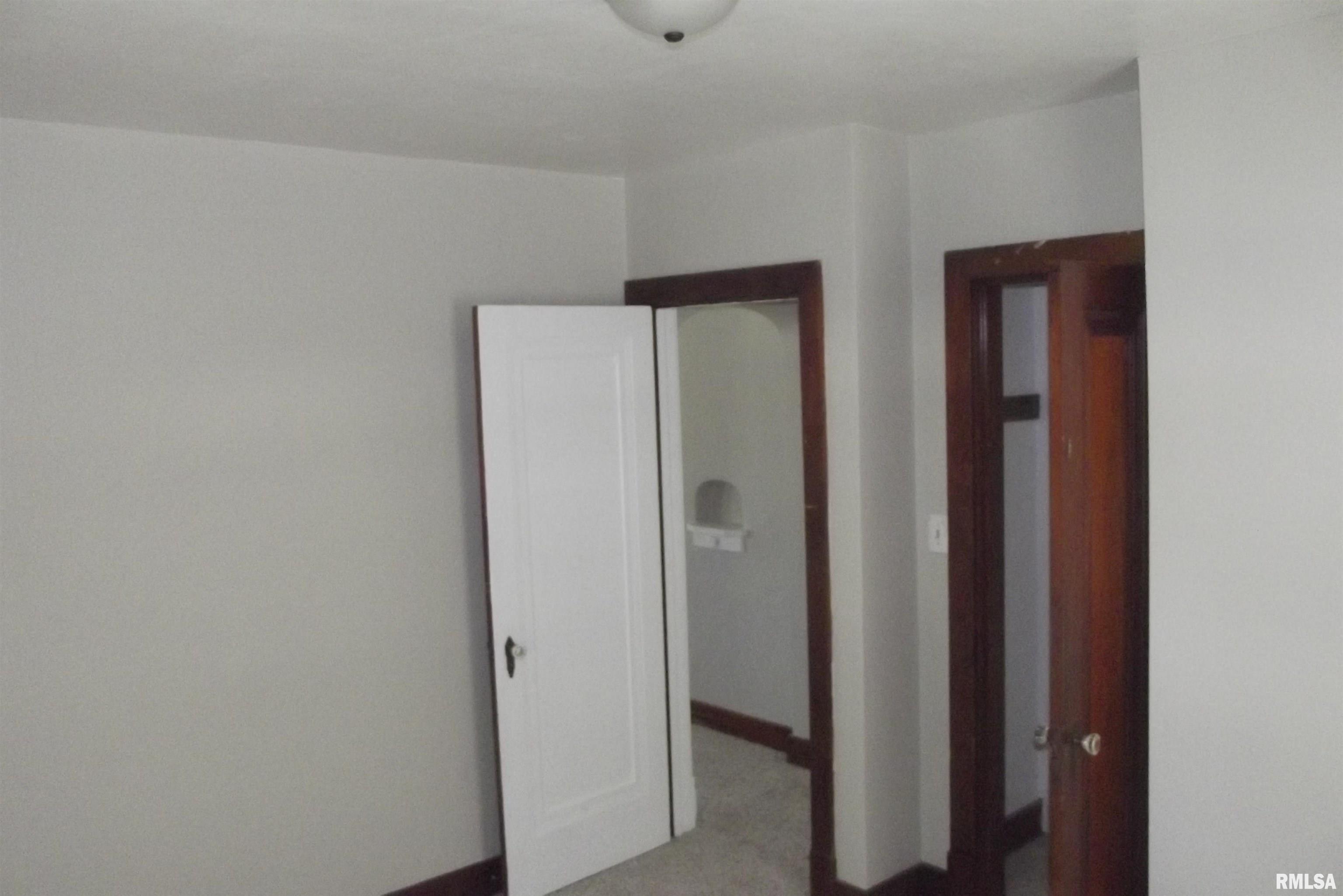 2432 South 5th Street Springfield, IL 62703 - Photo 11 of 20