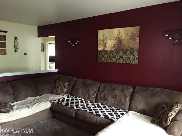 30024 Merrick Warren, MI 48092 - Photo 15 of 33 31298894-14.JPG