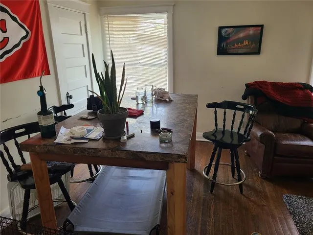 $285,000 | 835 West 39th Terrace, Kansas City, MO 64111