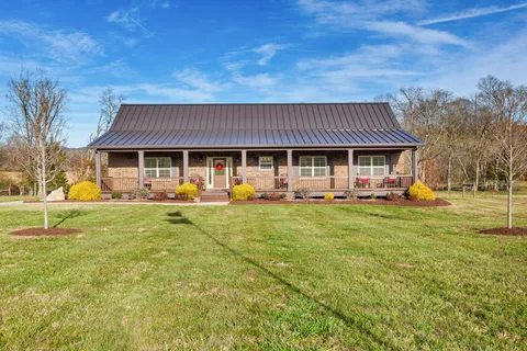 $1,725,000 | 2564 New Highway 7, Santa Fe, TN 38482