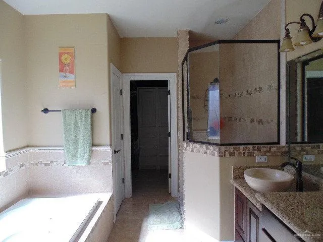 $2,250 | 2601 South "M" Street, McAllen, TX 78503