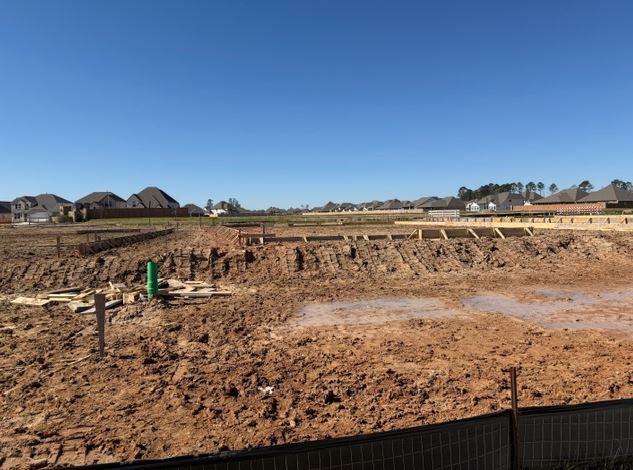 32115 Pond Pine Conroe, TX 77385 - Photo 3 of 6 a view of a ocean view