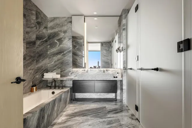 $8,750,000 | 25 West 28th Street, Unit PH43A | NoMad