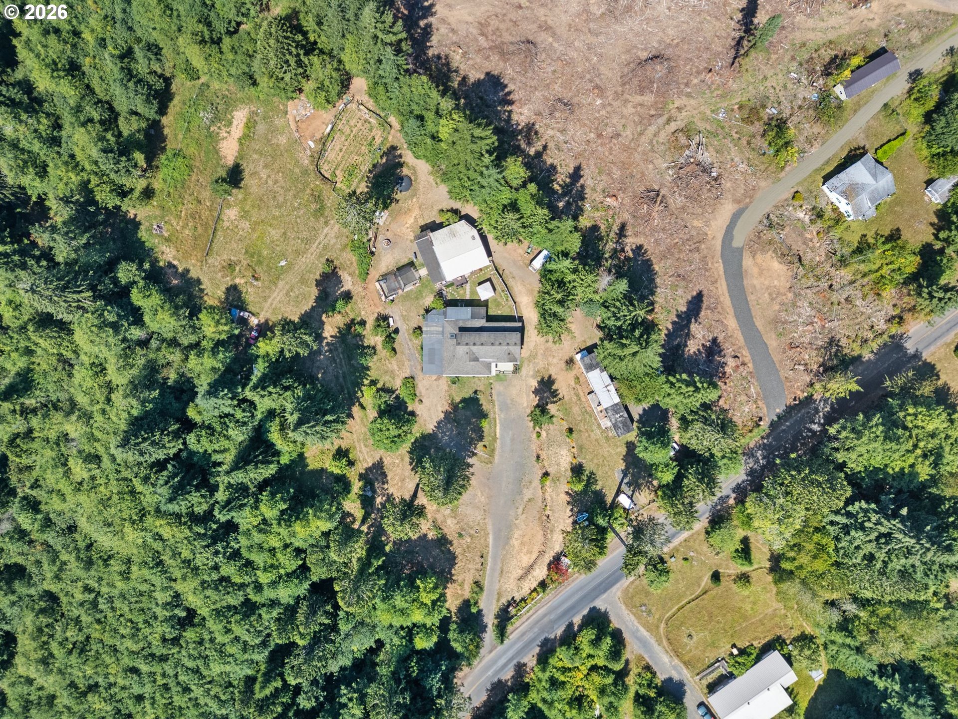 1407 Slide Creek Road Longview, WA 98632 - Photo 13 of 44 Gallery Image 13