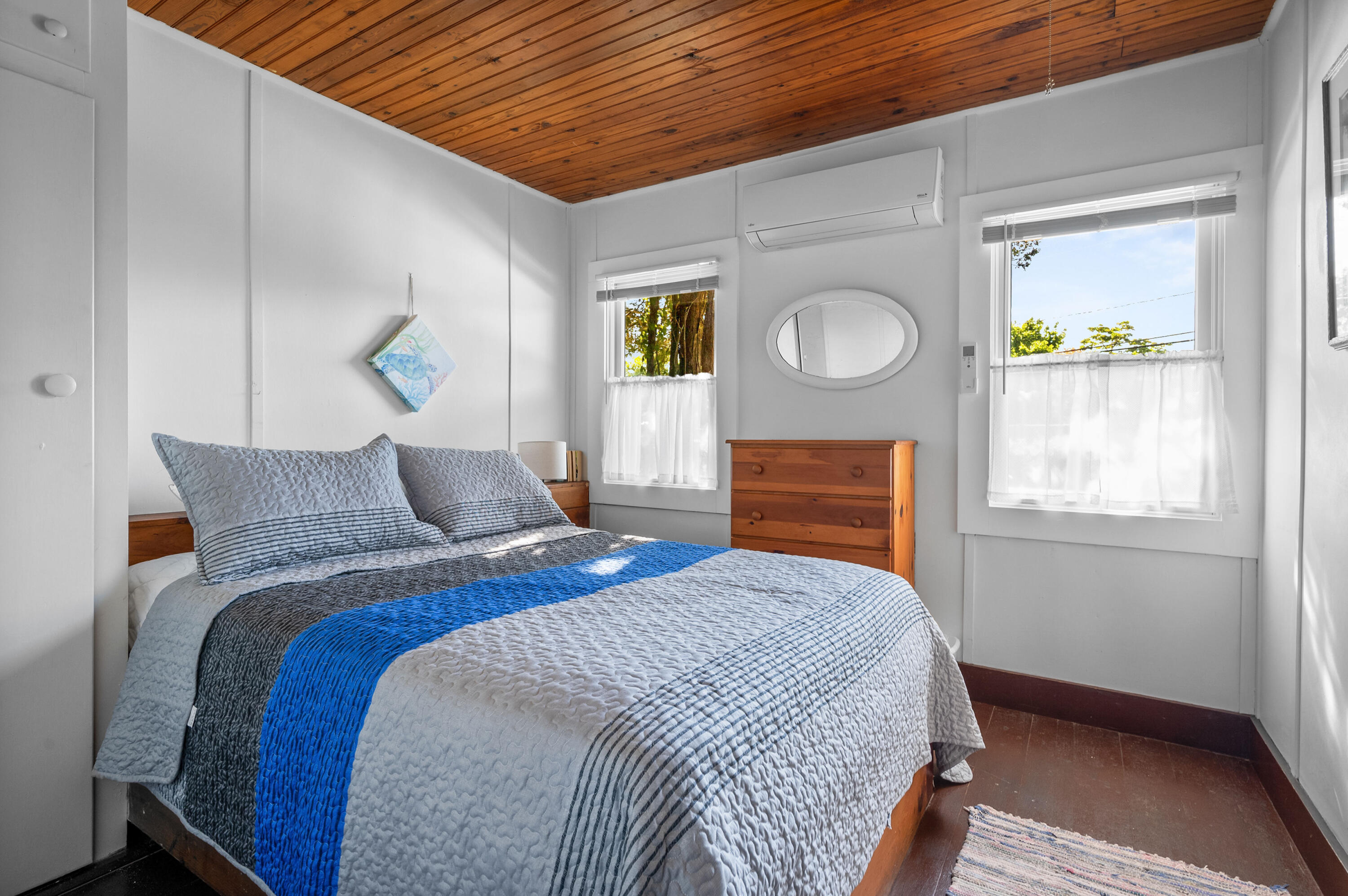 150 State Highway Eastham, MA 02642 - Photo 24 of 45 a bedroom with a bed and a window