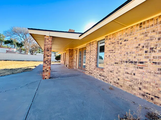 $330,000 | 2925 Quail Ridge Road, Denver City, TX 79323