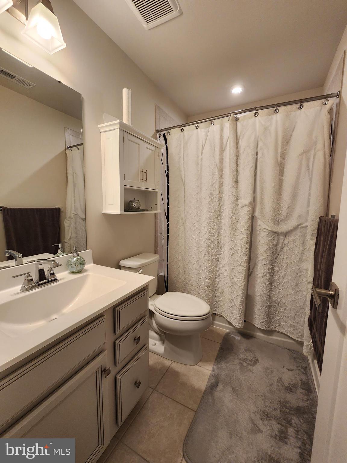 26 Peacock Circle Sewell, NJ 08080 - Photo 14 of 21