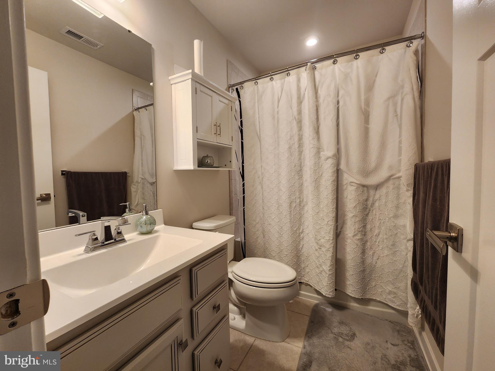 26 Peacock Circle Sewell, NJ 08080 - Photo 15 of 21