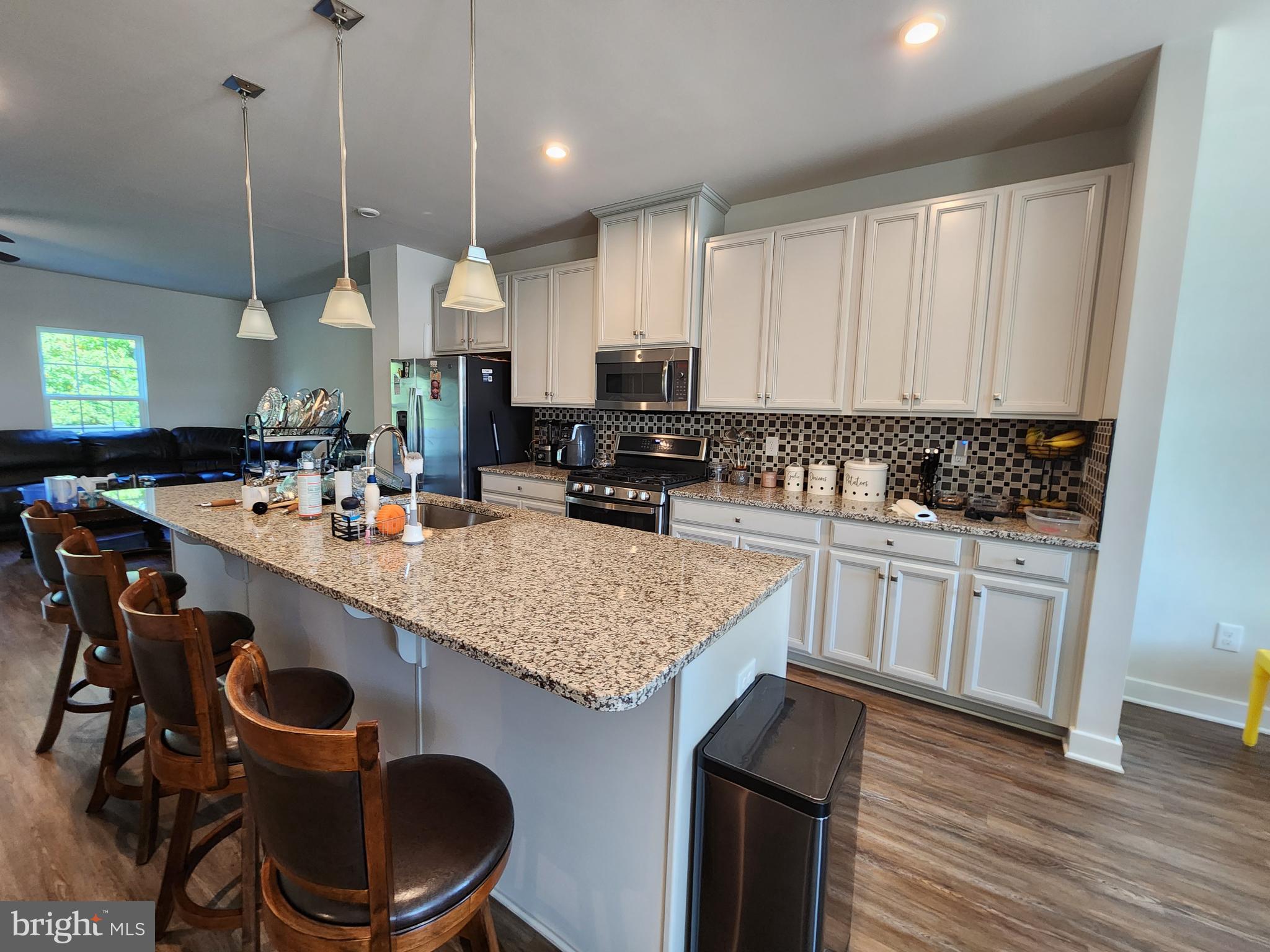 26 Peacock Circle Sewell, NJ 08080 - Photo 4 of 21