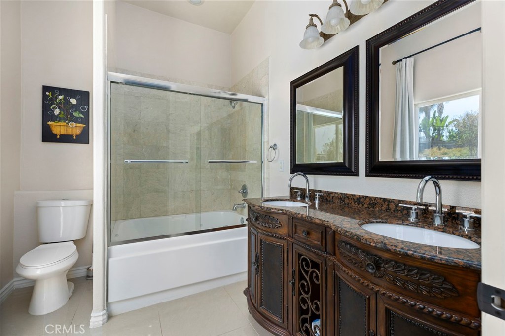 7907 Horizon View Drive Riverside, CA 92506 - Photo 36 of 58 2nd master bathroom with large air bathtub