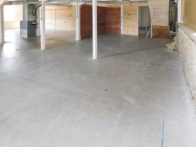 $900 | 122 South Prairie Street, Unit 3, Rockton, IL 61072