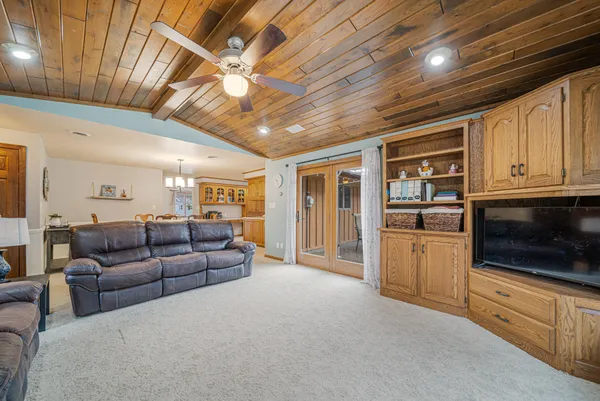 $419,900 | 818 Huron Avenue, Oostburg, WI 53070