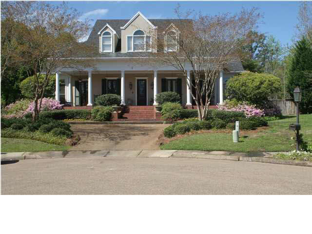 210 Morningside North Ridgeland, MS 39157 - Photo 1 of 1 Front of home at end of cul-de-sac.