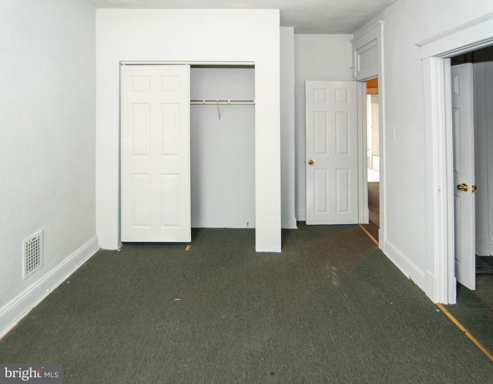 3109 Lawnview Avenue Baltimore, MD 21213 - Photo 13 of 35