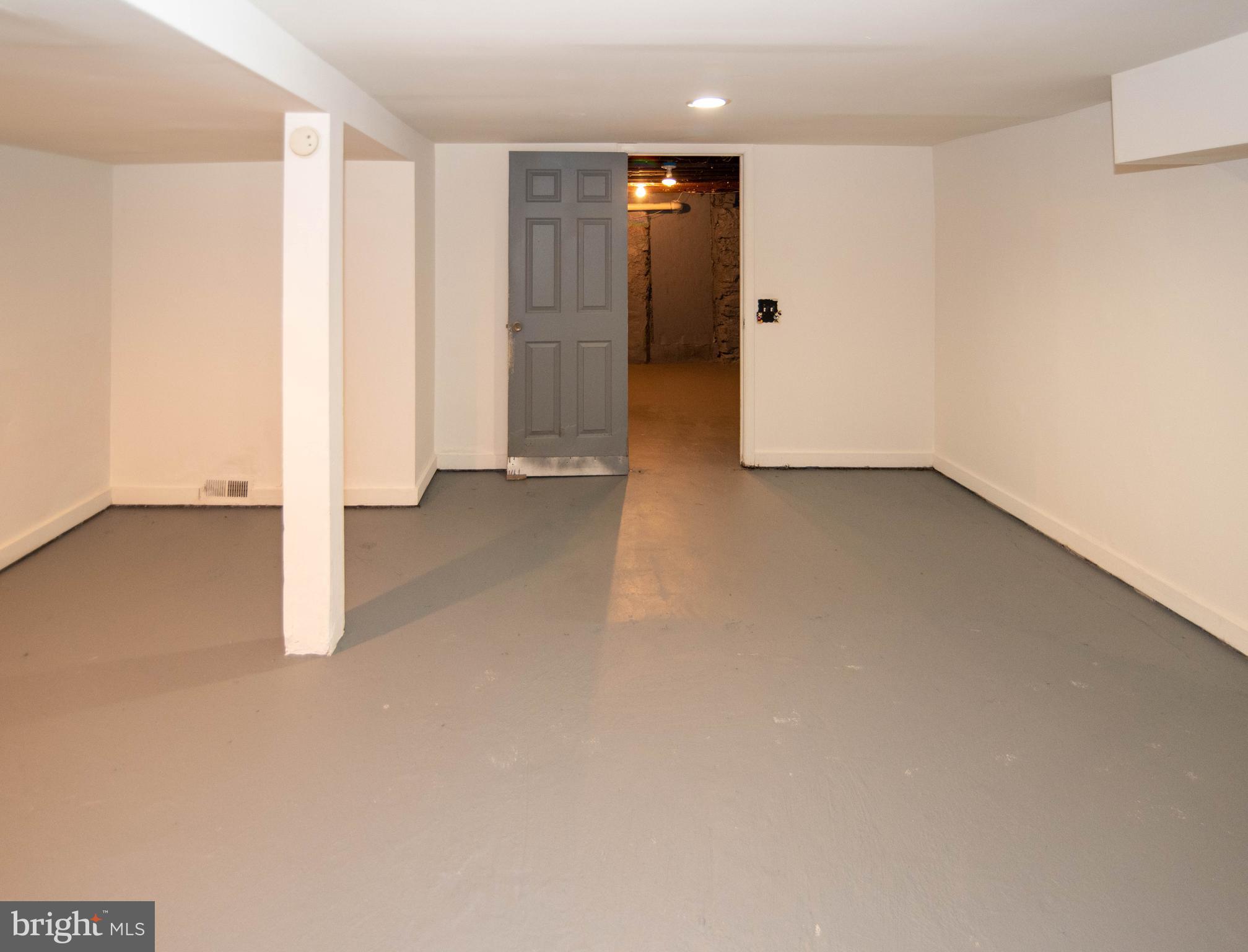 3109 Lawnview Avenue Baltimore, MD 21213 - Photo 21 of 35