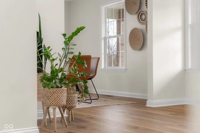 $569,900 | 2349 East County Road 25 North, Brownstown, IN 47220