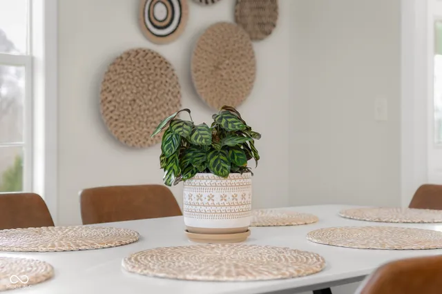 $569,900 | 2349 East County Road 25 North, Brownstown, IN 47220