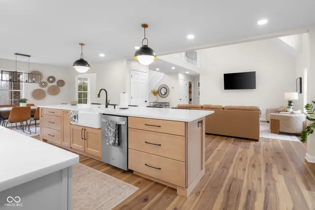 $569,900 | 2349 East County Road 25 North, Brownstown, IN 47220