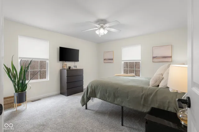 $569,900 | 2349 East County Road 25 North, Brownstown, IN 47220