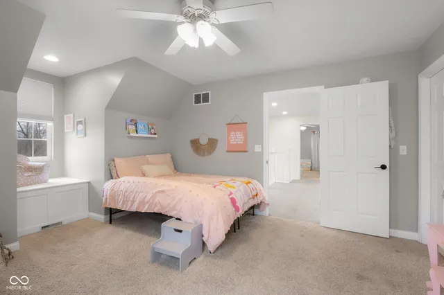 $569,900 | 2349 East County Road 25 North, Brownstown, IN 47220