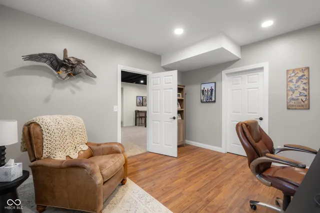 $569,900 | 2349 East County Road 25 North, Brownstown, IN 47220