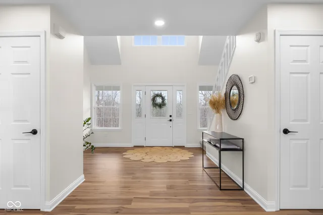 $569,900 | 2349 East County Road 25 North, Brownstown, IN 47220