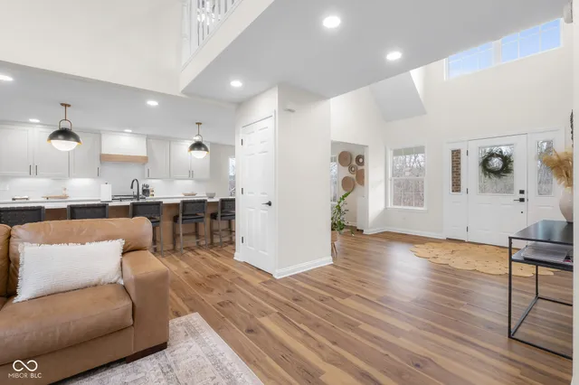 $569,900 | 2349 East County Road 25 North, Brownstown, IN 47220