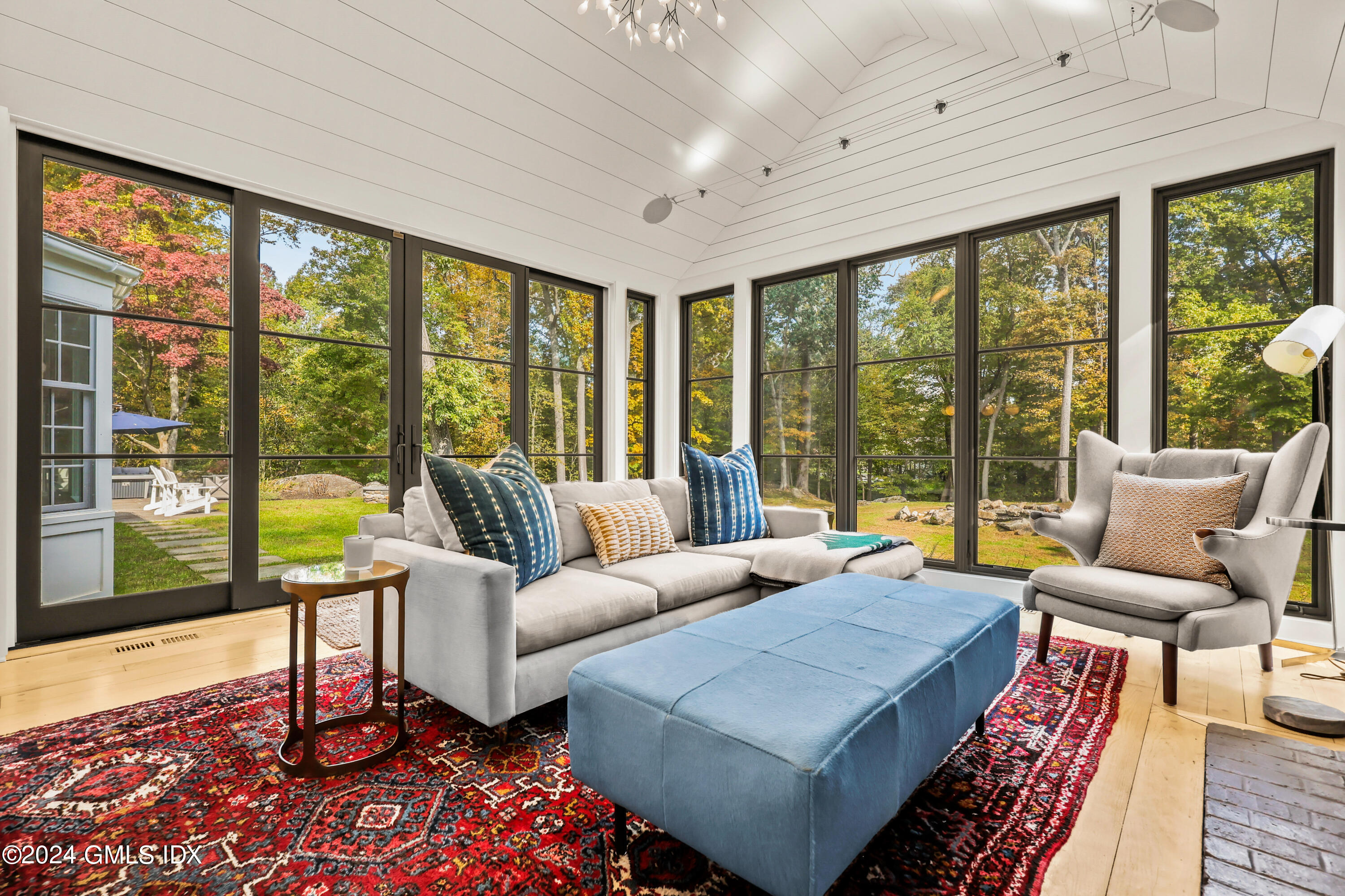 23 Laurel Lane Greenwich, CT 06830 - Photo 4 of 7 23 Laurel Ln Greenwich CT-print-011-080-