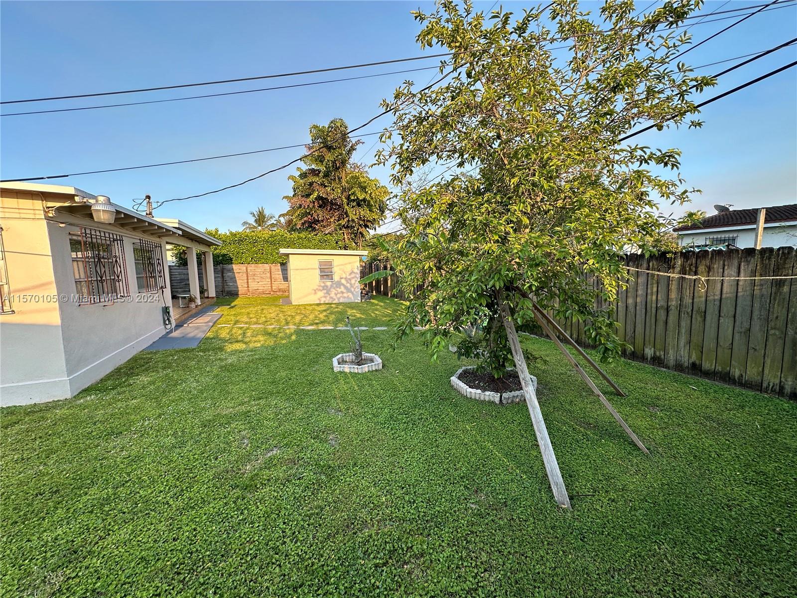 7390 Southwest 34th Street Miami, FL 33155 - Photo 16 of 20 Gallery Image 16