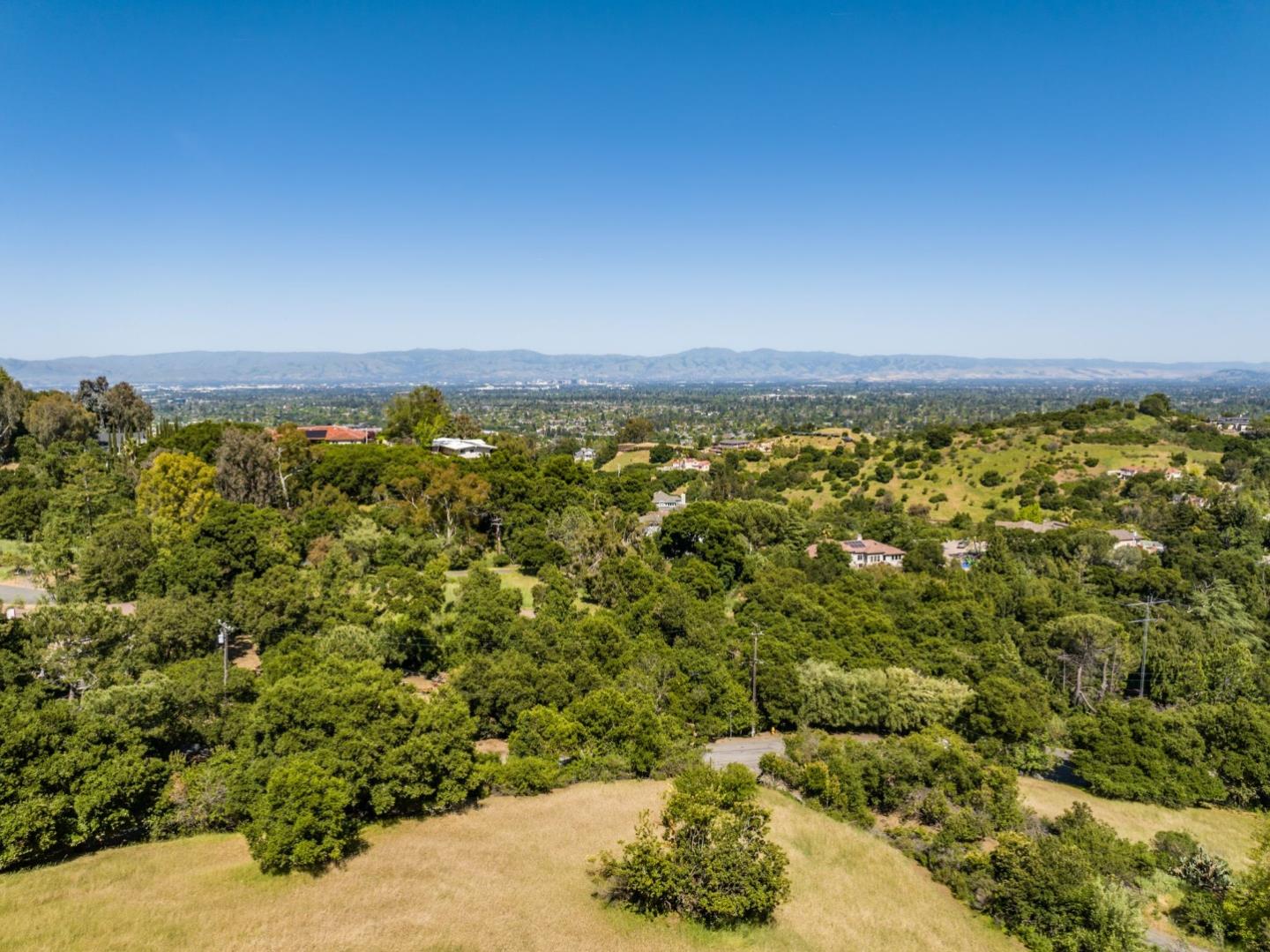 22301 Rolling Hills Road Saratoga, CA 95070 - Photo 37 of 42