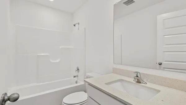 $284,990 | 519 Cressmoor Boulevard, Hobart, IN 46342