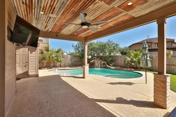 $540,000 | 20818 Mystic Stone Drive, Tomball, TX 77375