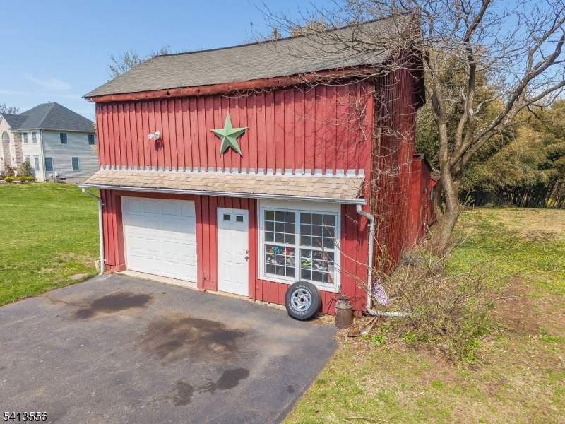 40 Sergeantsville Road Flemington, NJ 08822 - Photo 3 of 47