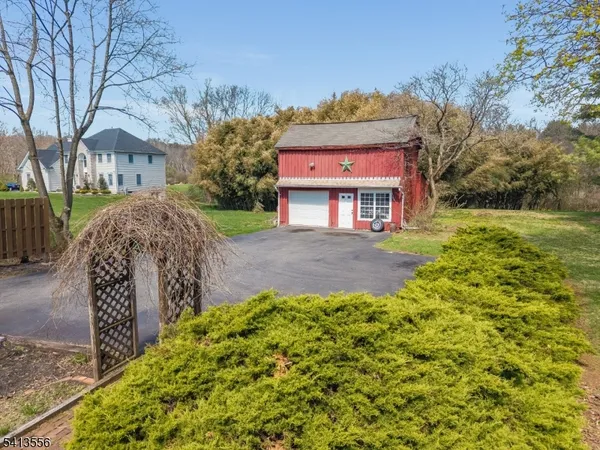 $709,000 | 40 Sergeantsville Road, Flemington, NJ 08822