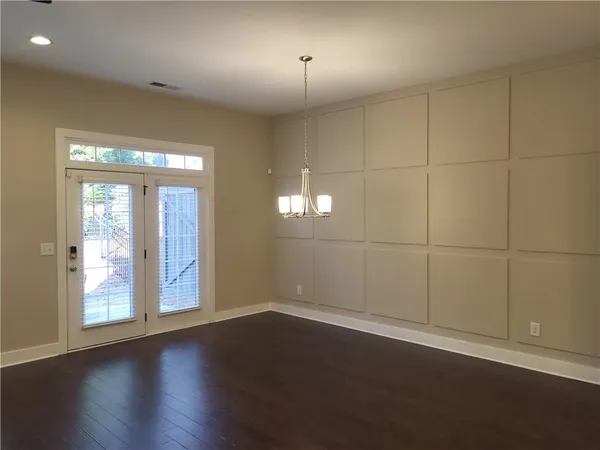 $3,195 | 5728 Taylor Way, Atlanta, GA 30342