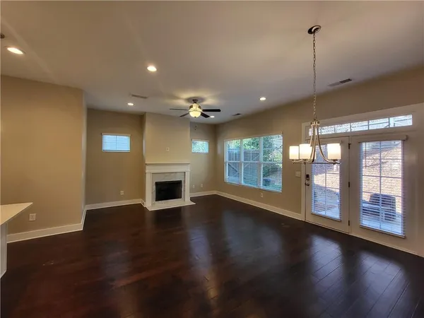 $3,195 | 5728 Taylor Way, Atlanta, GA 30342
