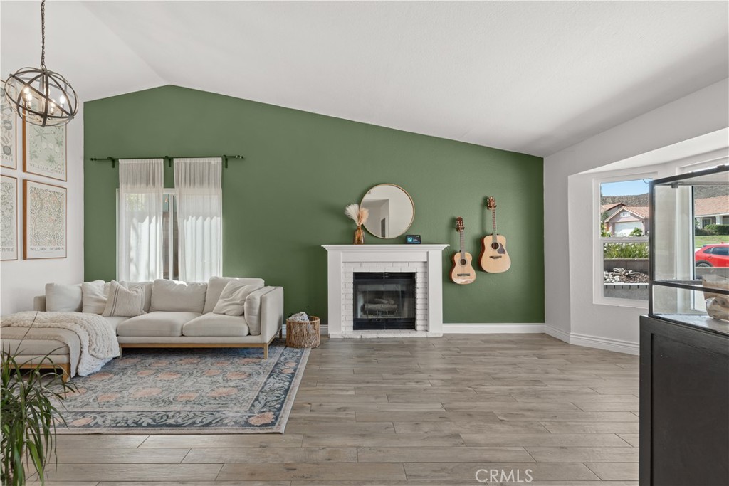 25541 Pegasus Road Menifee, CA 92586 - Photo 4 of 32