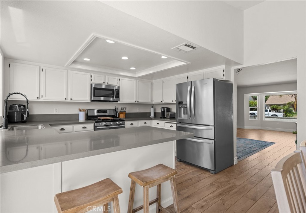 25541 Pegasus Road Menifee, CA 92586 - Photo 10 of 32