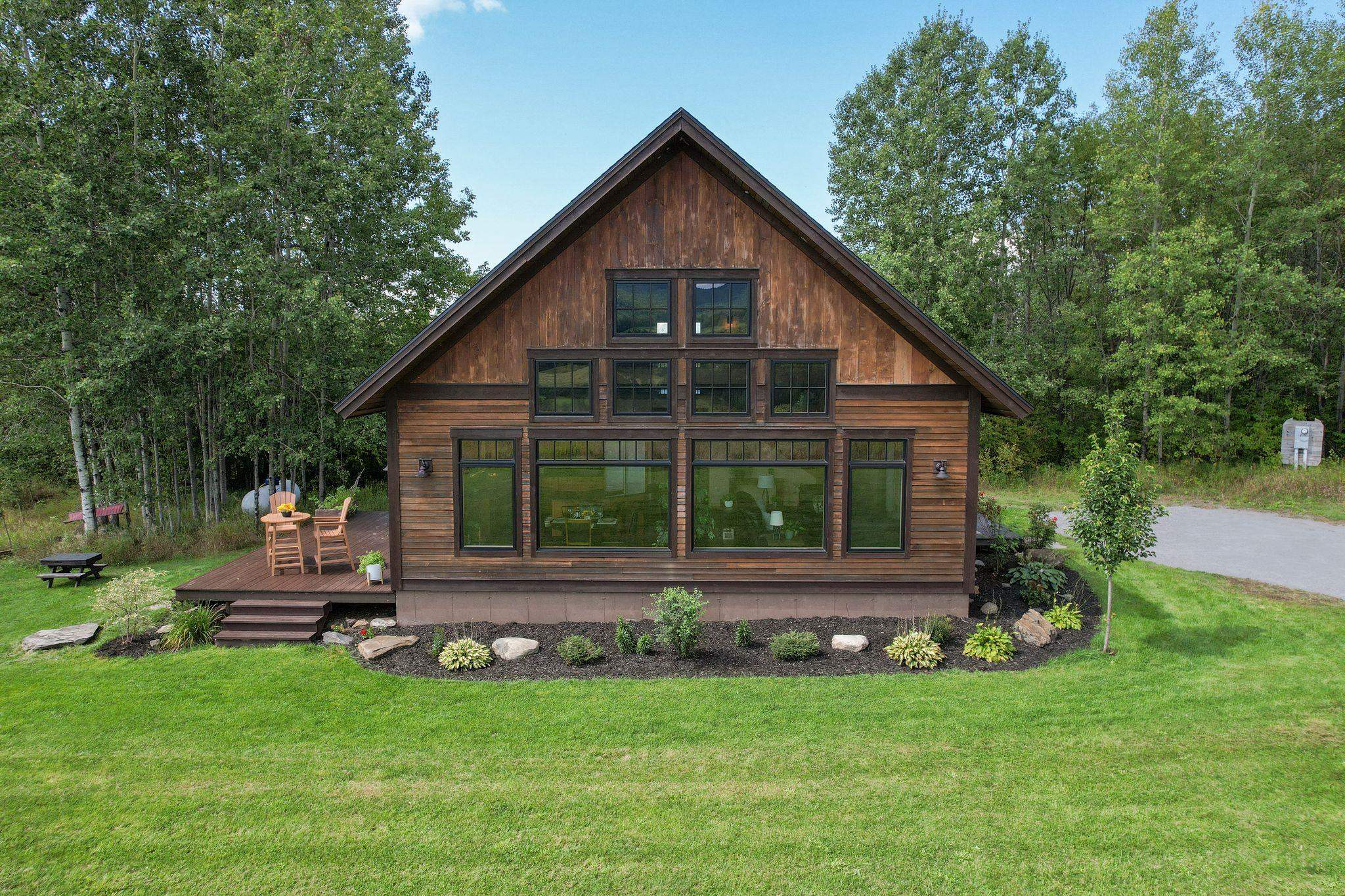 623 Ridge Road Kirby, VT 05851 - Photo 1 of 33 Gallery Image 1