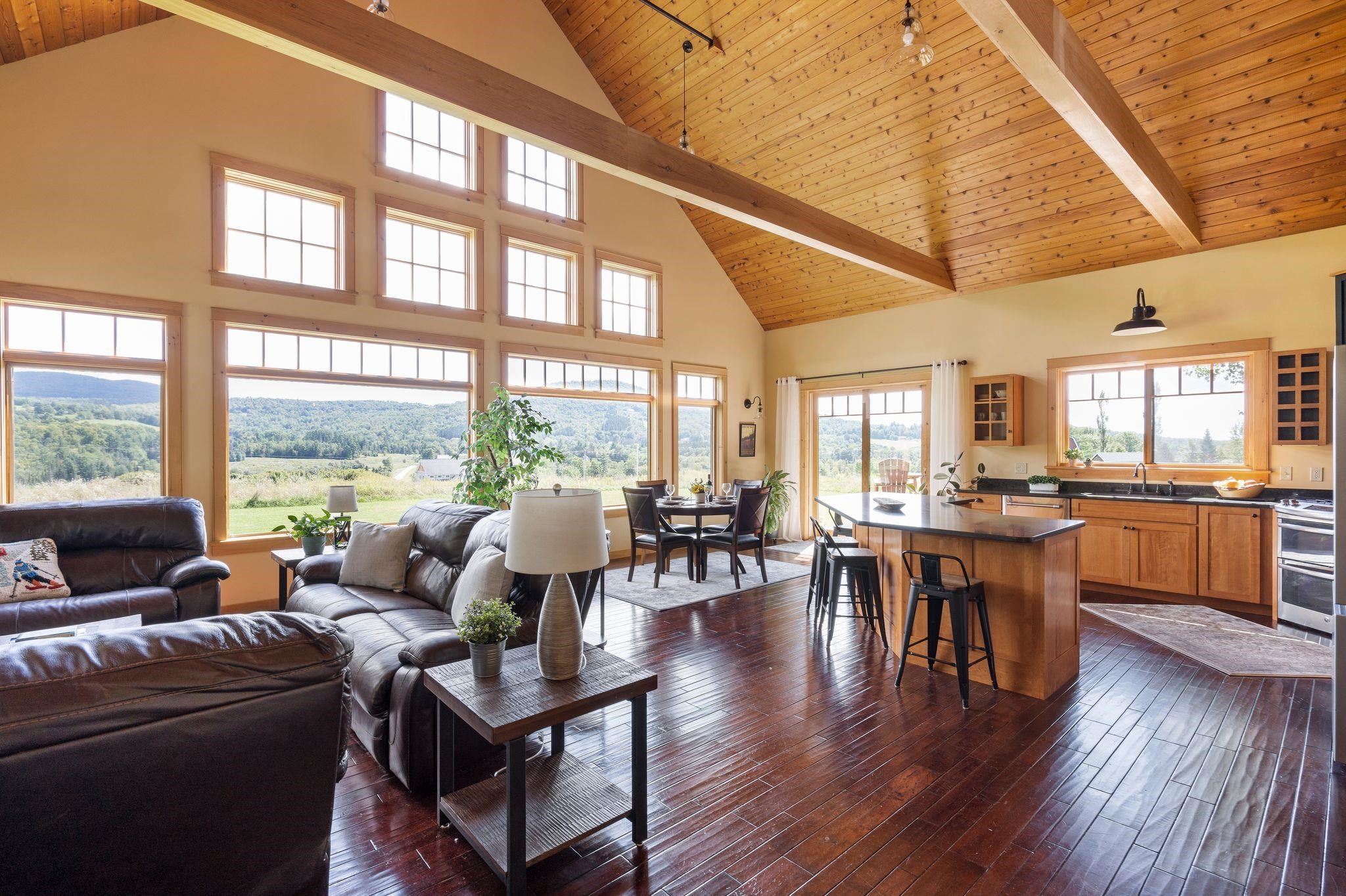 623 Ridge Road Kirby, VT 05851 - Photo 4 of 33 Gallery Image 4