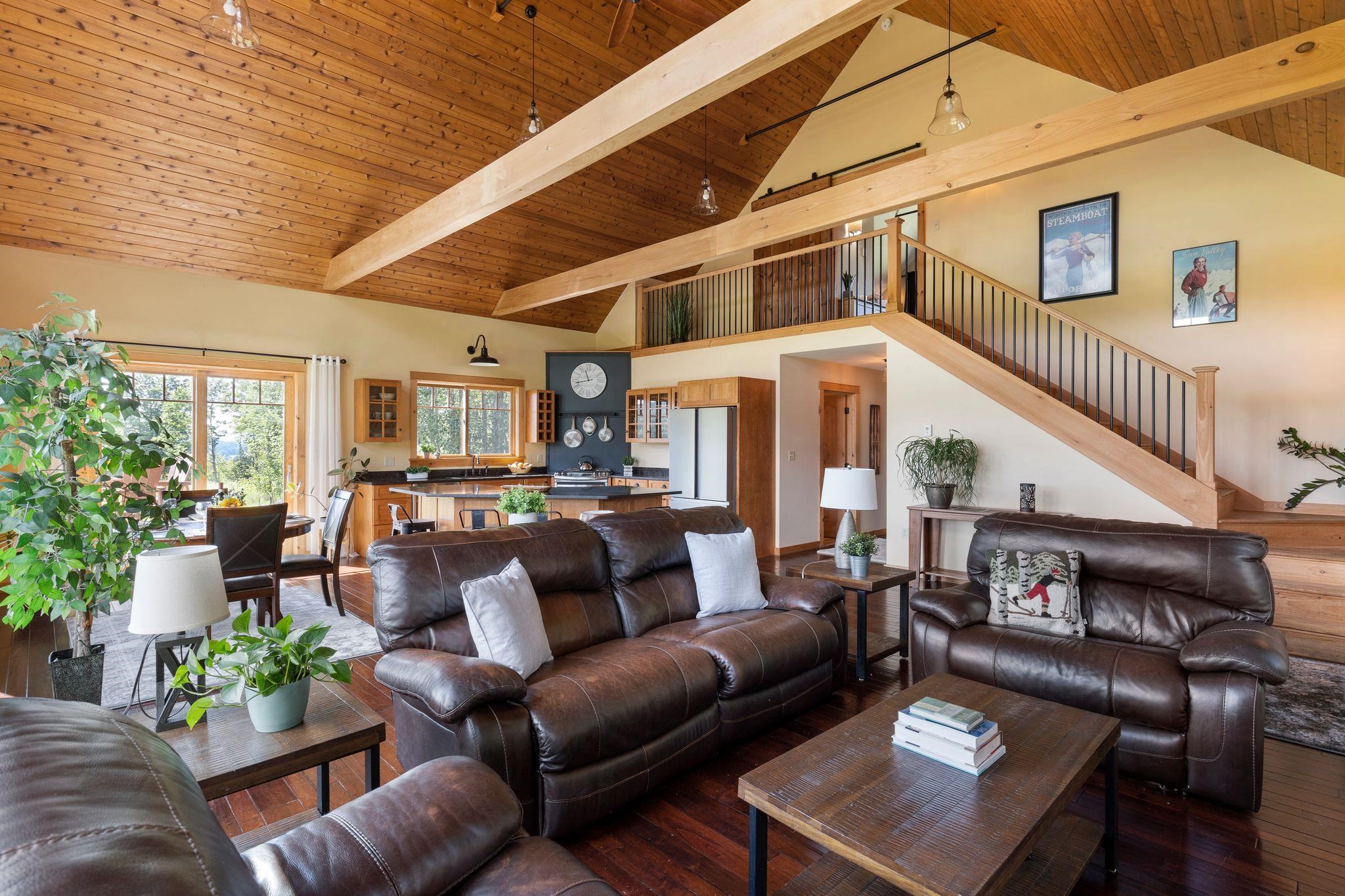 623 Ridge Road Kirby, VT 05851 - Photo 7 of 33 Gallery Image 7
