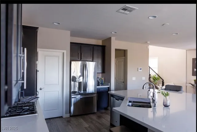 $4,800 | 8631 Tortoise Canyon Court, Las Vegas, NV 89148