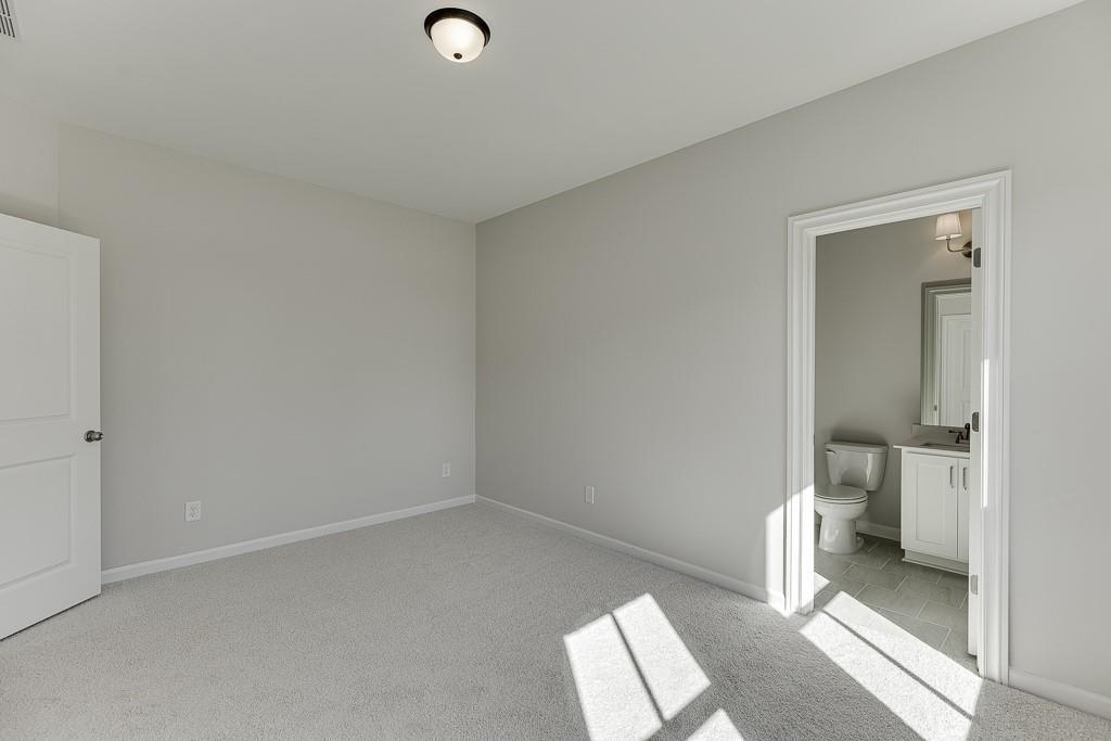 450 Thunder Road Buford, GA 30518 - Photo 38 of 81