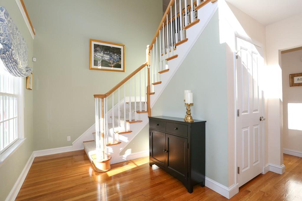 21 Colby Street Needham, MA 02492 - Photo 2 of 40