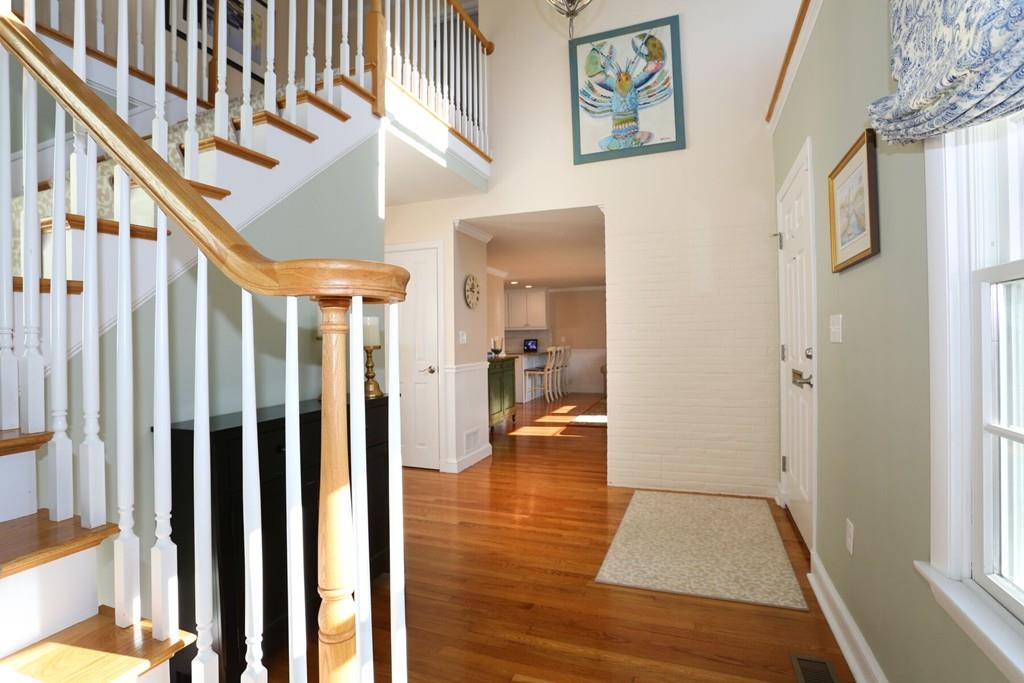 21 Colby Street Needham, MA 02492 - Photo 3 of 40