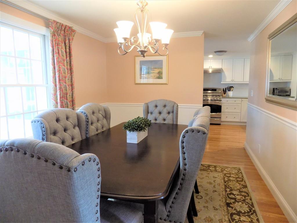 21 Colby Street Needham, MA 02492 - Photo 6 of 40