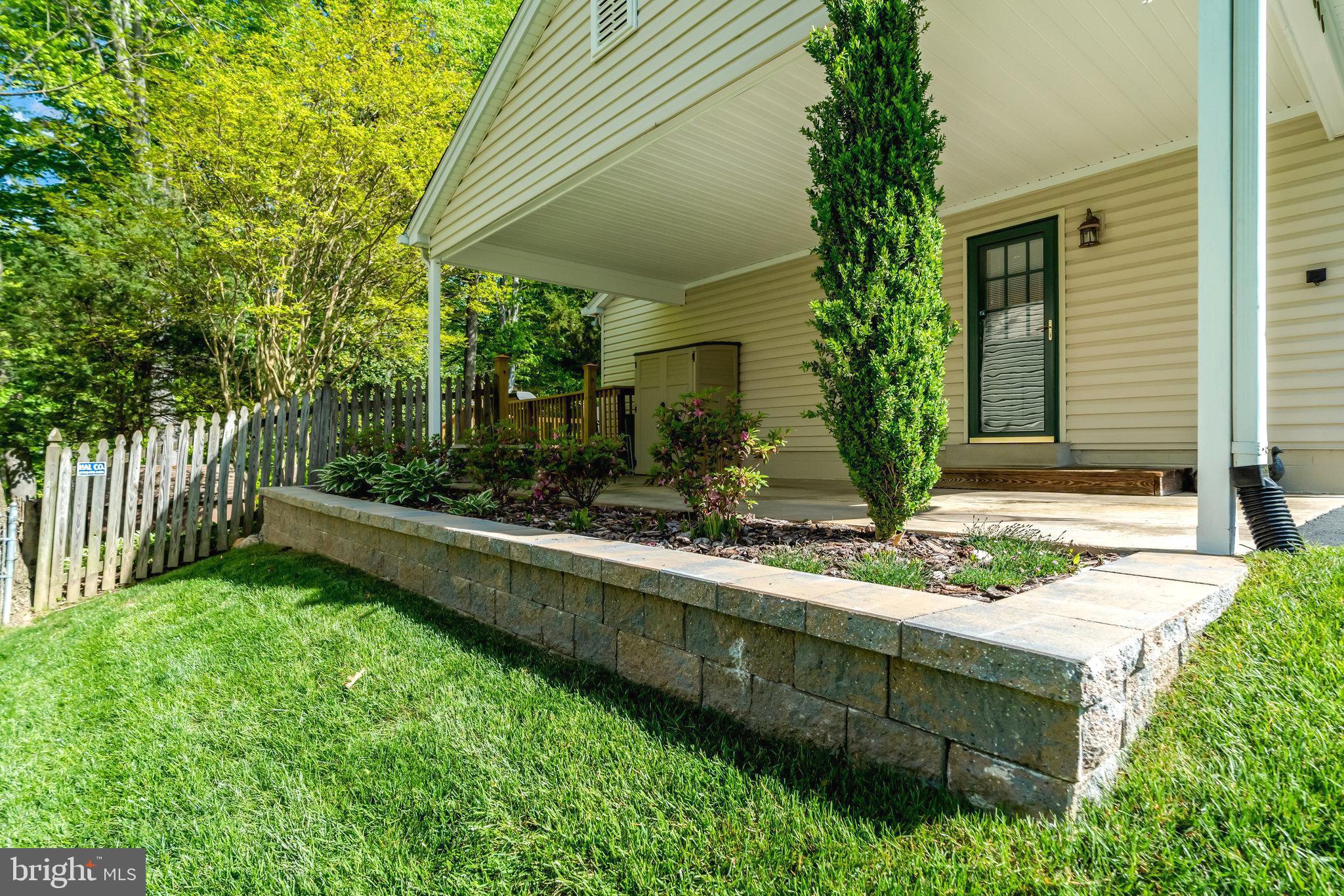 6306 Glenbard Road Burke, VA 22015 - Photo 3 of 47 Gallery Image 3
