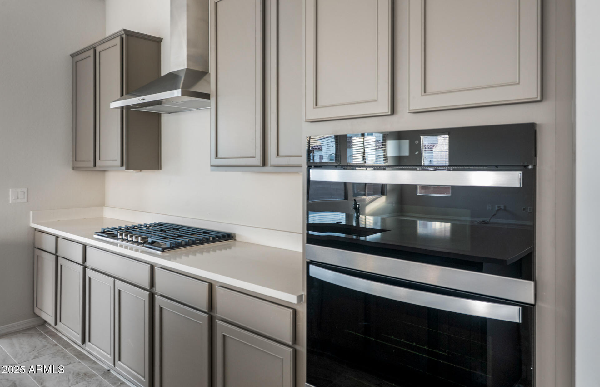 16092 West Red Bird Road Surprise, AZ 85387 - Photo 17 of 28 Kitchen