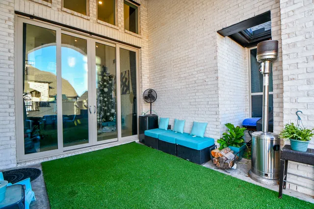 $690,000 | 7639 Redwoods Frst Drive, Katy, TX 77493