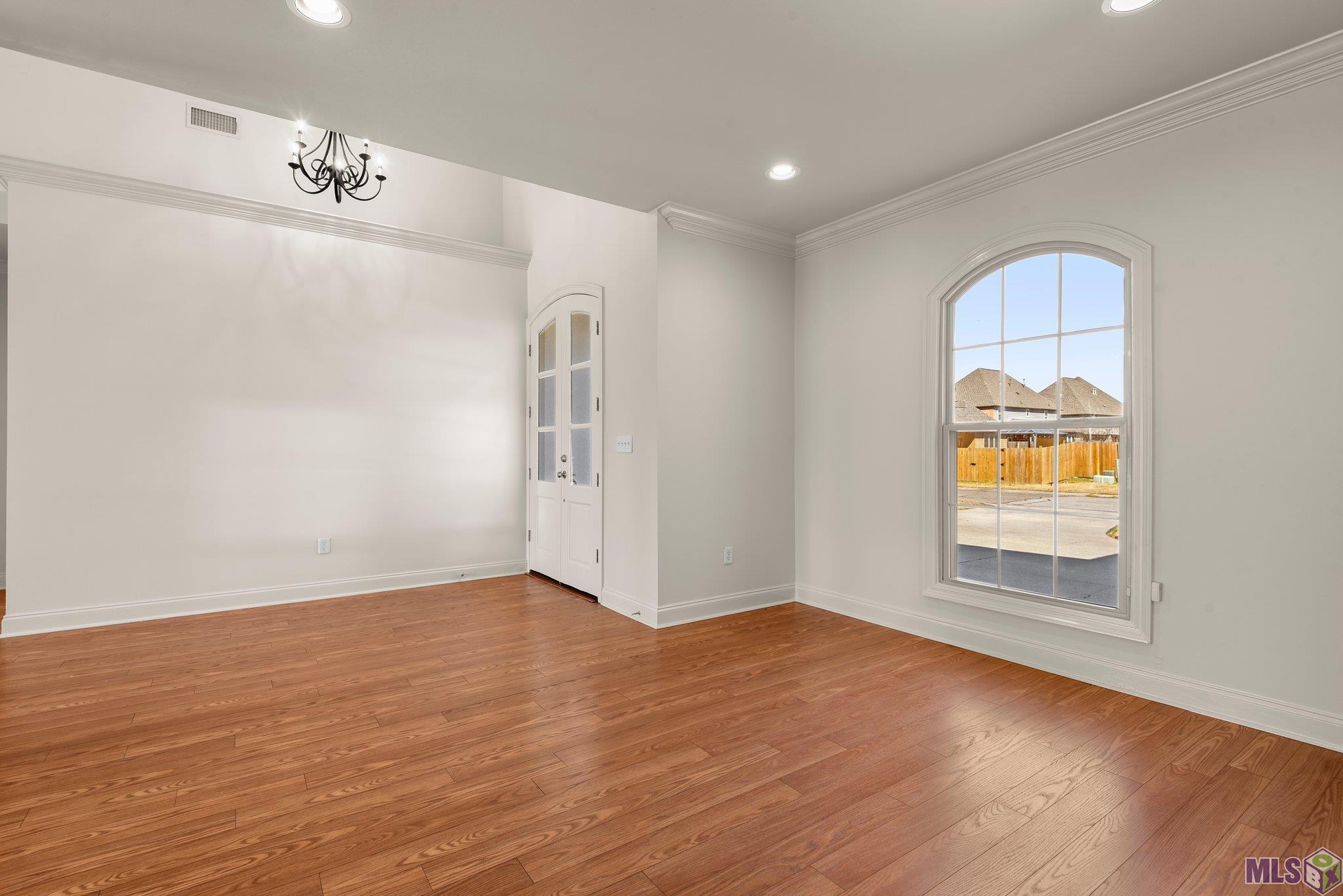 18025 Pine Ridge Drive Prairieville, LA 70769 - Photo 5 of 26